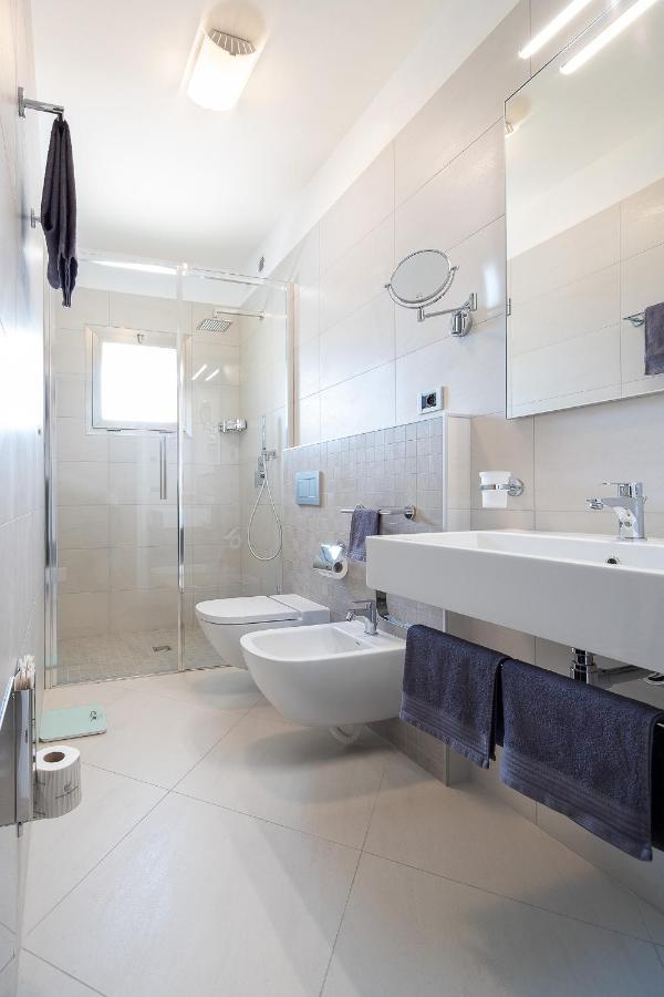Residence Serenissima Bibione Bagian luar foto