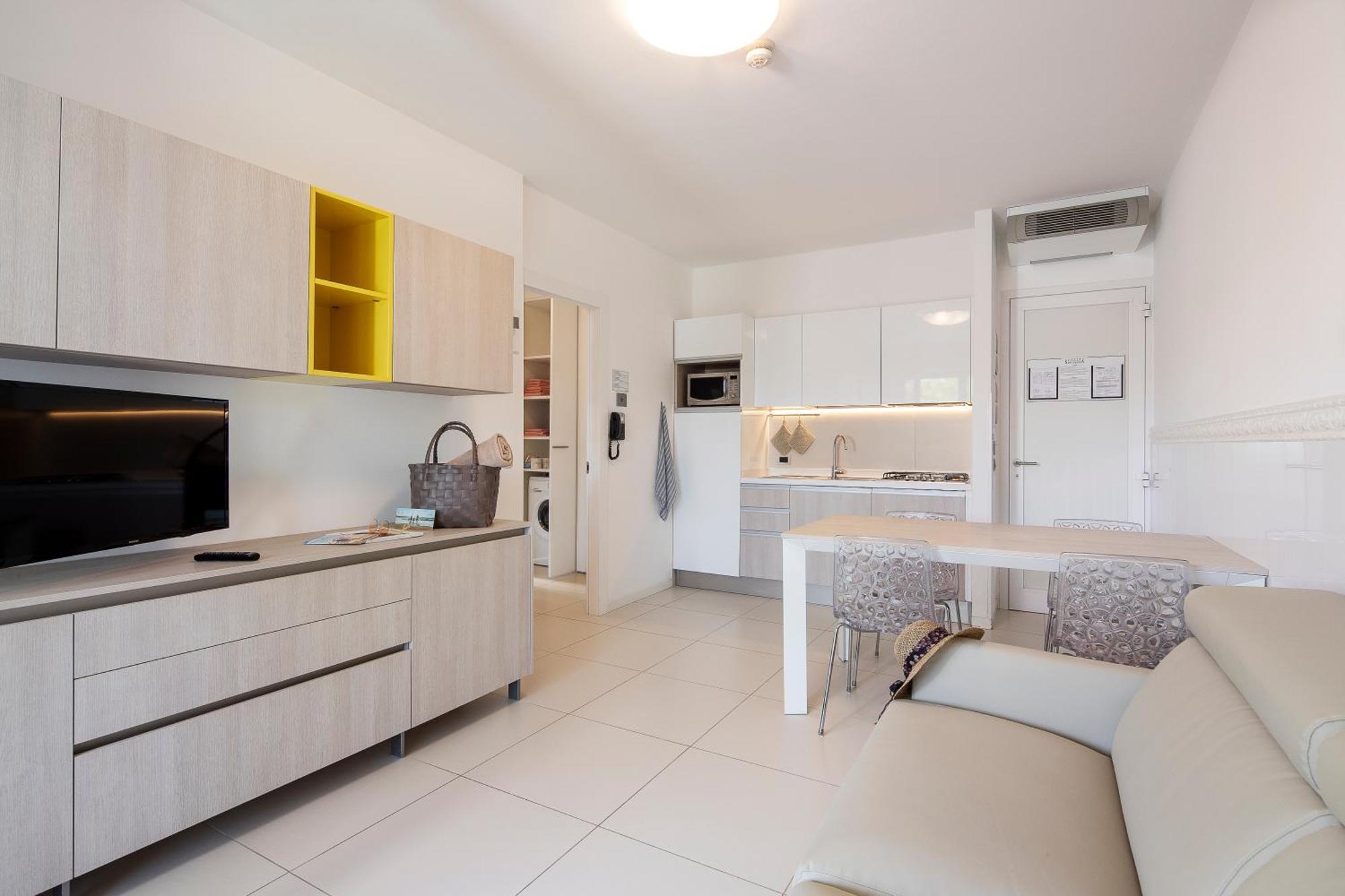 Residence Serenissima Bibione Bagian luar foto