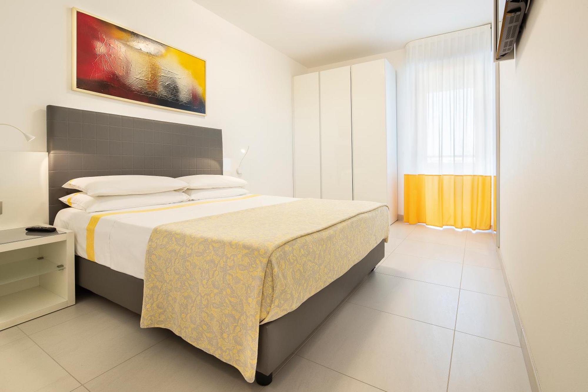 Residence Serenissima Bibione Bagian luar foto