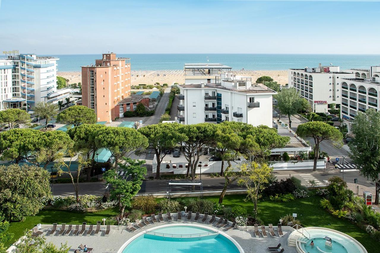 Residence Serenissima Bibione Bagian luar foto